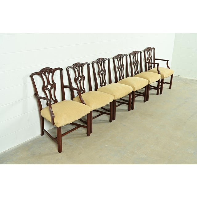 Baker Furniture Company Baker Furniture Style Georgian Carved Mahogany Dining Chairs, Set of Six For Sale - Image 4 of 13