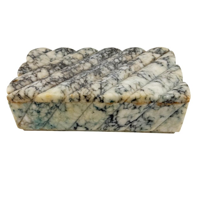 Vintage Italian Carved Bardiglio Marble Art Deco Cigarette Box or Jewelry Casket For Sale In Oklahoma City - Image 6 of 11