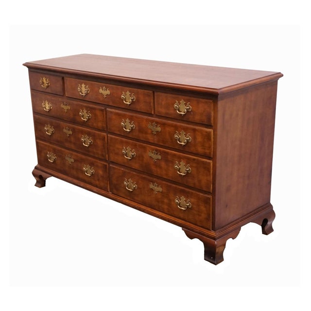 Henredon Henredon Furniture Solid Mahogany Traditional Style 63" Double Dresser 5500-01 For Sale - Image 4 of 13