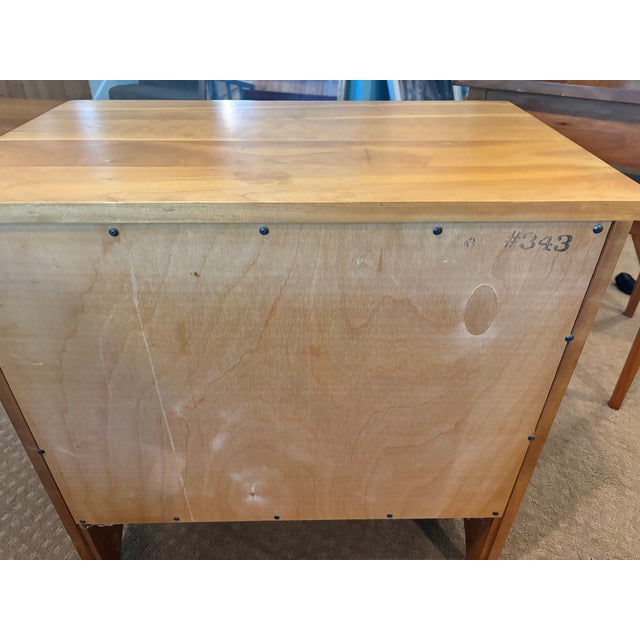 1990s Vintage Harden Solid Cherry Three-Drawer Chest For Sale - Image 5 of 6