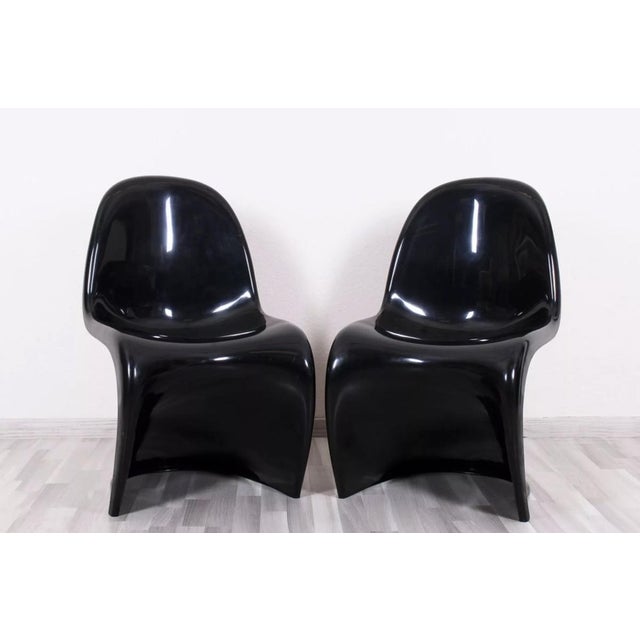 1980s Set of Black Leather Model 1-2-3 Side Chairs by Verner Panton for Fritz Hansen, 1970s For Sale - Image 5 of 6