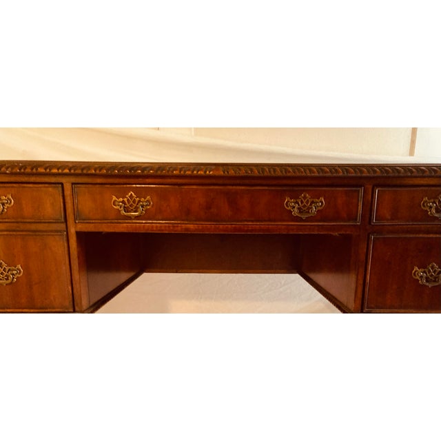 1990s 1990s English Chippendale Style Mahogany Executive Knee Hole Desk Claw Ball Feet Rectangle Seven Seas by Hooker Furniture For Sale - Image 5 of 12