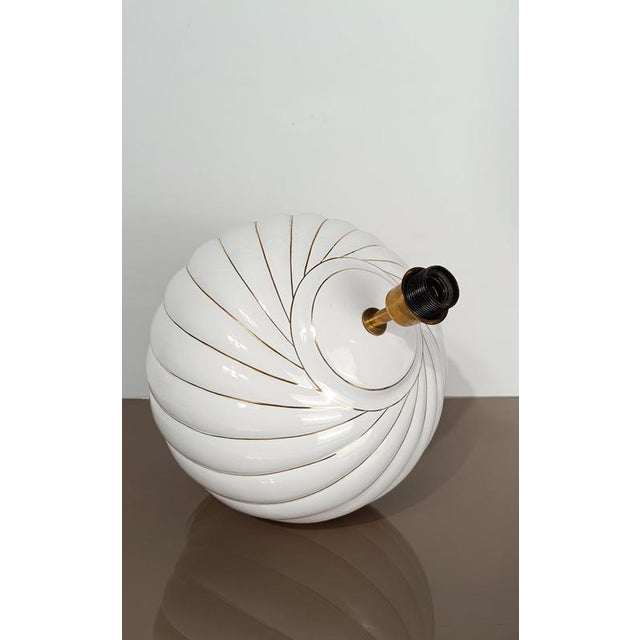 Table Lamps in White and Gold Glazed Ribbed Ceramic by Tommaso Barbis, 1970s, Set of 2 For Sale - Image 17 of 18