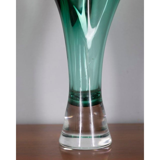 Vintage Sommerso Vase in Green Murano Glass by V.A.C. Cimarosti & Pinzan, 1960s For Sale - Image 4 of 10