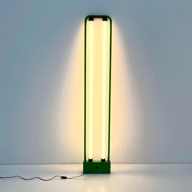 Postmodern Green Double Neon Lamp by Gian N. Gigante for Zerbetto, 1980s For Sale - Image 3 of 13