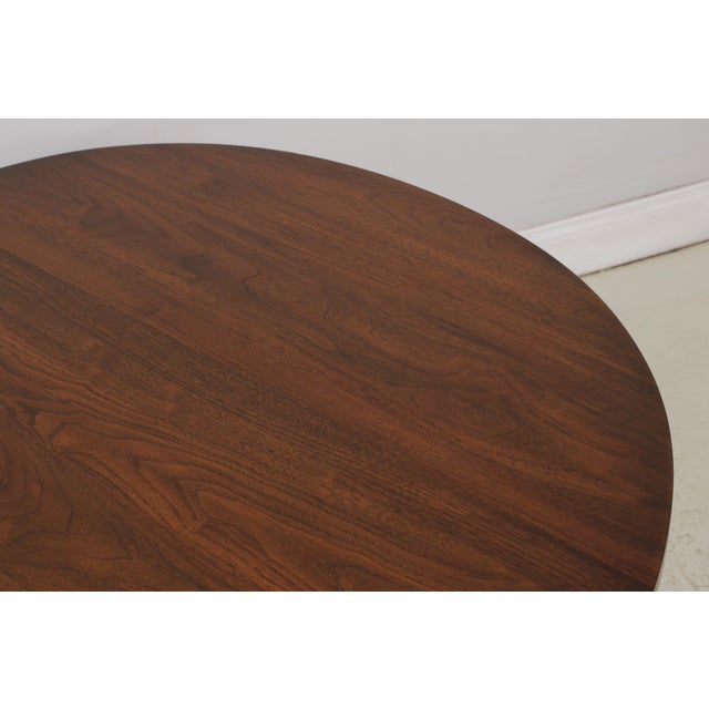 Henkel Harris Walnut Inlaid Oval Dining Table For Sale In Philadelphia - Image 6 of 17