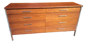 Paul McCobb Calvin Walnut Dresser