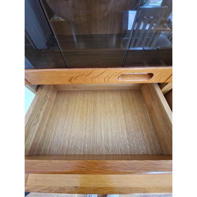 Metal Vintage Danish Glass-Fronted Oak Display Cabinet from Vantinge Mobelindustri, 1970s For Sale - Image 7 of 18