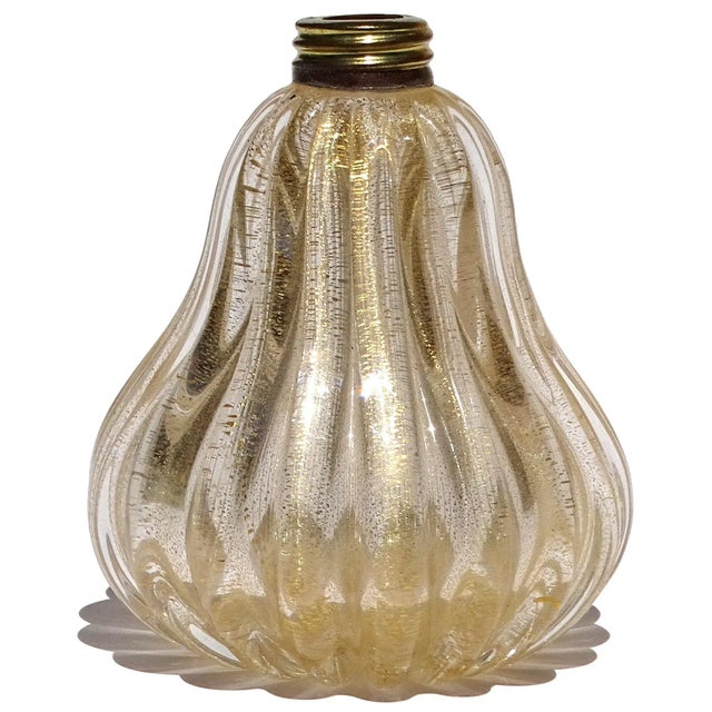 Beautiful vintage Murano hand blown Sommerso gold flecks Italian art glass decorative vanity perfume or atomizer bottle....
