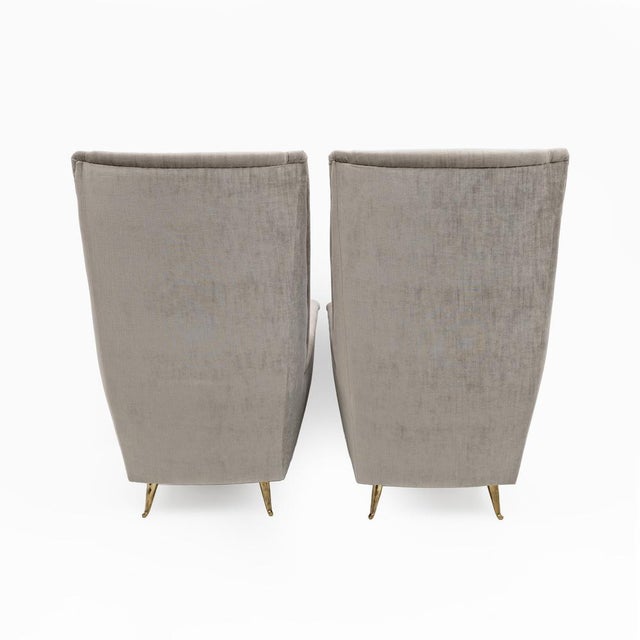 Mid-Century Modern Velvet High Back Armchairs attributed to Gio Ponti for ISA Bergamo, 1950s, Set of 2 For Sale - Image 9 of 10