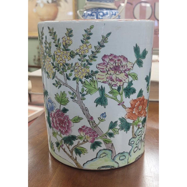 19th Century Chinese Porcelain Brush Holder For Sale In Philadelphia - Image 6 of 11