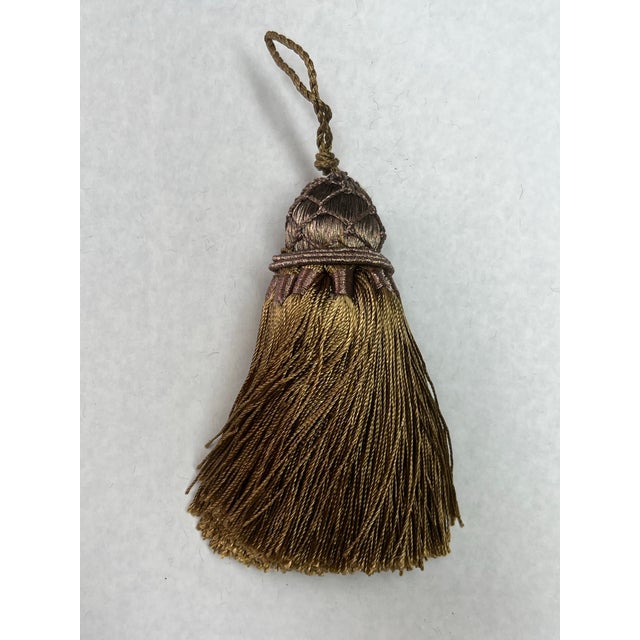 Set of 4 Antique Gold Versailles Style Tassels For Sale - Image 4 of 7