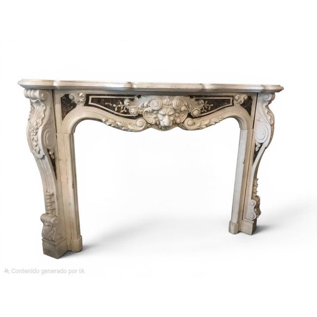 Italian Neoclassical Marble Fireplace with Lion Head Motif, 1930 For Sale - Image 3 of 7