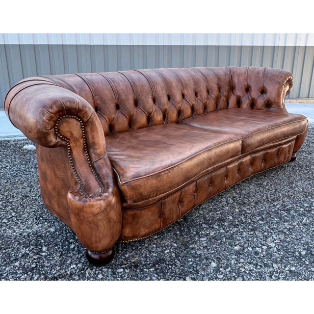 Vintage English Leather Chesterfield Sofa For Sale In New York - Image 6 of 8
