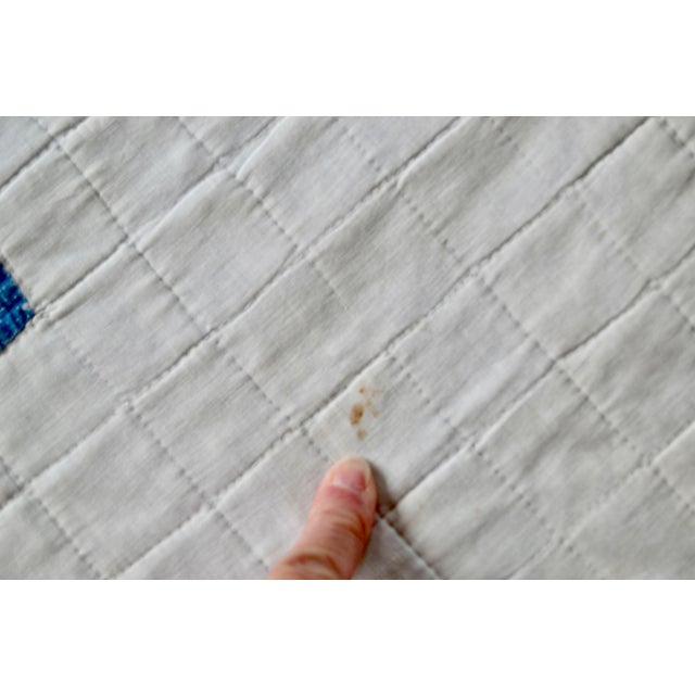 1940s Indigo and White Double Irish Chain Antique Quilt - For Sale - Image 10 of 10