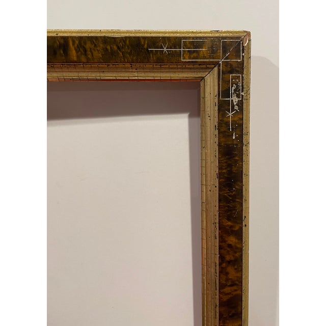Traditional 1880s Eastlake Faux Burl and Gilt Picture Frame For Sale - Image 3 of 6
