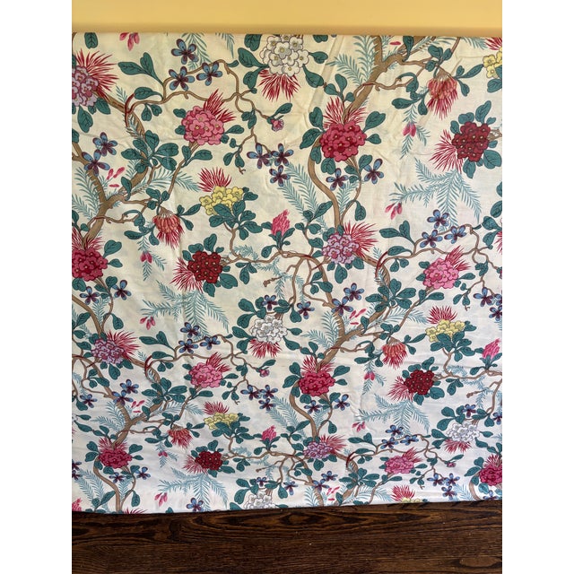 Textile Over 8 1/2 Yards of Cowtan & Tout Cotton Floral Fabric From 1981 For Sale - Image 7 of 7
