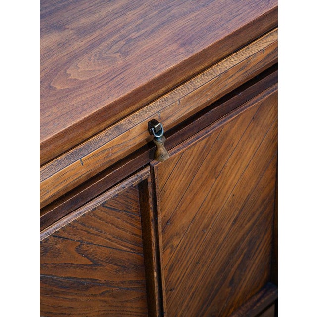 1960s Mid Century Modern Credenza Sideboard American Martinsville Walnut 6 Drawer MCM For Sale - Image 9 of 13