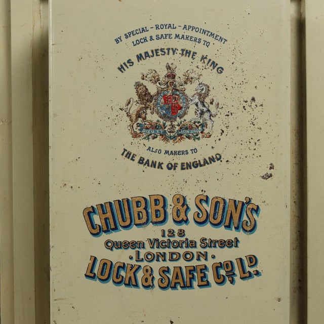 Brown English Metal Safe from Chubb & Sons For Sale - Image 8 of 13