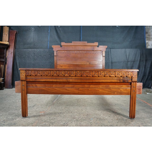 Late 19th Century Antique 19th Century Victorian Eastlake Carved Oak Queen Size Bed Frame For Sale - Image 5 of 18