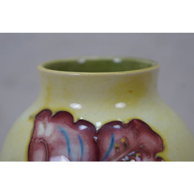 Mid Century British Walter Moorcroft Hibiscus Flower Baluster Bud Vase 5" For Sale - Image 12 of 13