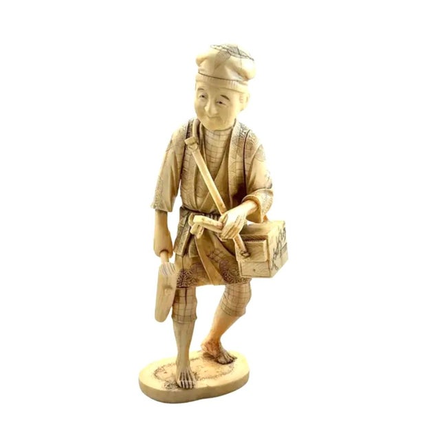 Japanese Okimono Working Man Figurine For Sale - Image 9 of 9