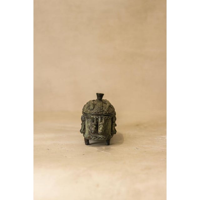 Benin Bronze Oba Box For Sale - Image 3 of 13