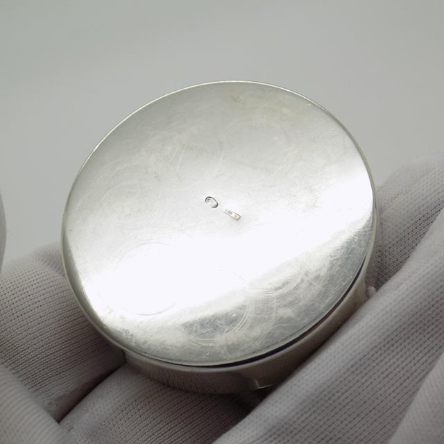 Vintage Italian Handmade Genuine Silver Round Pill Snuff Trinket Box, Made in Alessandri (Al, Italy) For Sale - Image 6 of 10