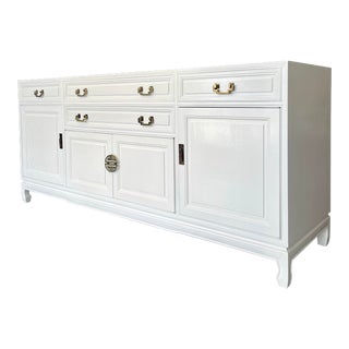 1950s Vintage Asian White Lacquered Ming Style Credenza For Sale