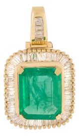 Example of Dark Green Necklaces