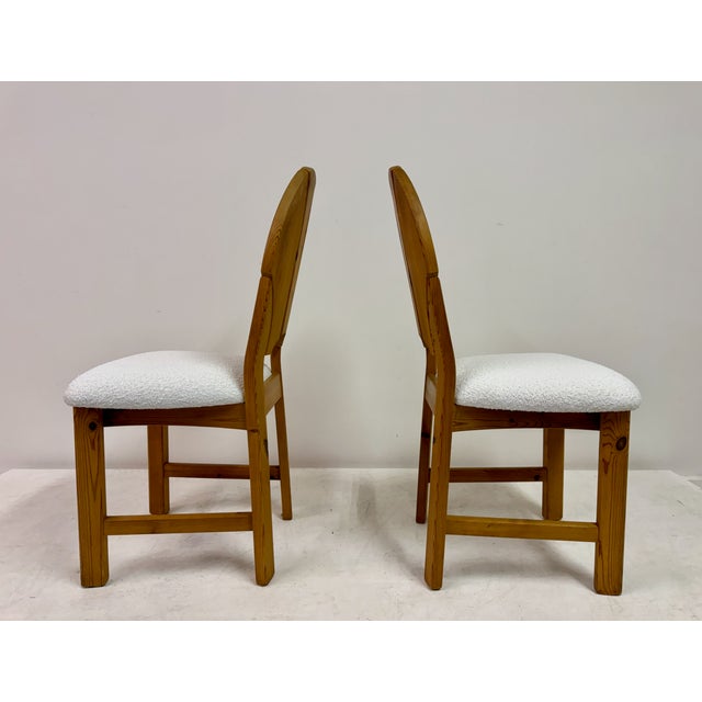 1970s Vintage Scandianavian Dining Chairs in Pine and Boucle, 1970s, Set of 6 For Sale - Image 5 of 18