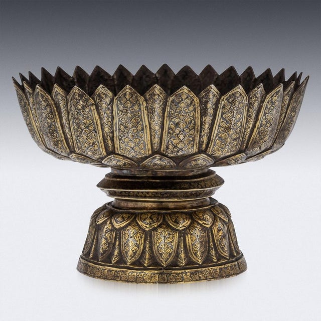 Early 19th Century Large 19th Century Thai Silver-Gilt Niello Enamel Bowl, 1800s For Sale - Image 5 of 18