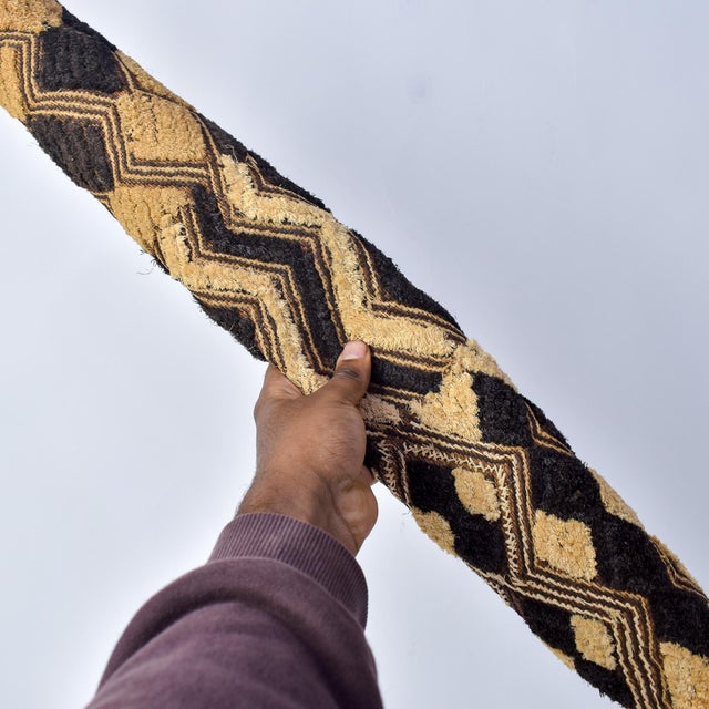 20th Century Square Kuba Raffia Textile For Sale - Image 10 of 10