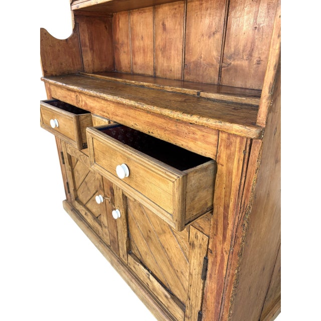Mid 19th Century Antique Pine Welsh Hutch/Cabinet With Shelves (Welsh Dresser) For Sale - Image 5 of 8