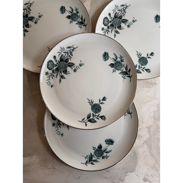 Teal 1960s Pickard Ravenswood 10.25 Inch Dinner Plates Green Floral - Set of Four (4) For Sale - Image 8 of 11