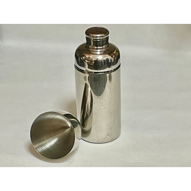 Mid-Century Modern 1960s Mid-Century Italian-Style 18/10 Stainless Steel "Bullet" Cocktail Shaker – 4-Piece Set For Sale - Image 3 of 8