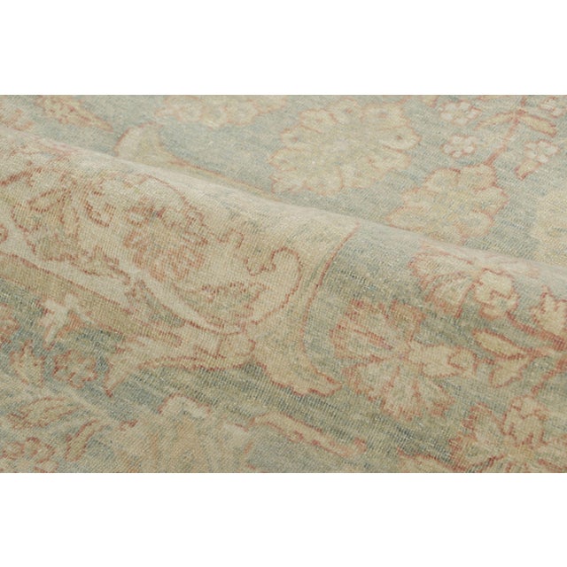 1910s Oversized Antique Kerman Rug With Soft Pastel Floral Design - Rug & Kilim For Sale - Image 5 of 7