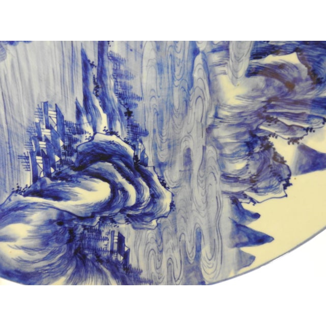 1900 - 1909 Early 20th Century Large Hand-Painted Blue and White Chinese Plate For Sale - Image 5 of 11