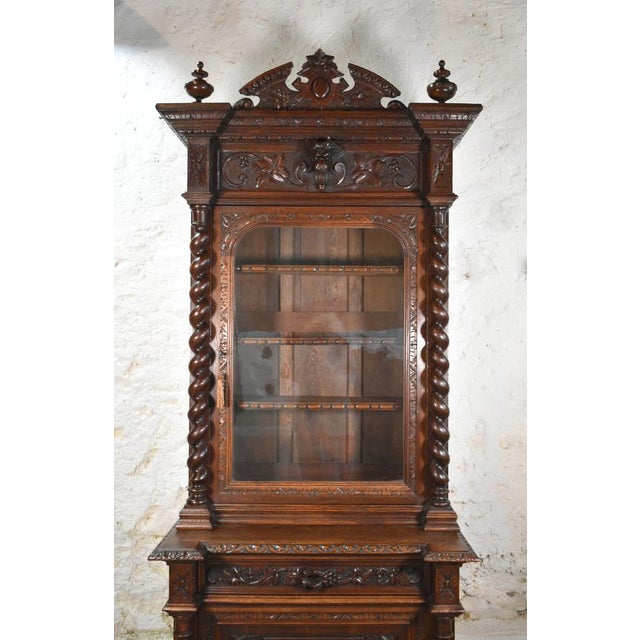 French Louis Xiii Style Oak Hunt Display Cabinet For Sale - Image 13 of 18