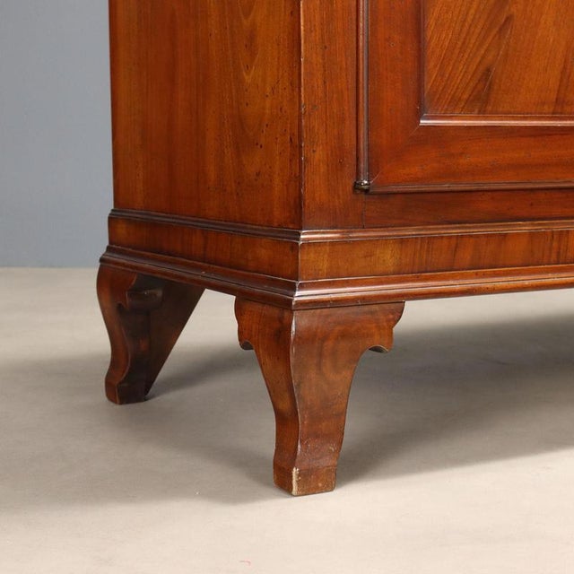 Brown 20th Century Walnut and Crotchet Sideboard, Italy For Sale - Image 8 of 11