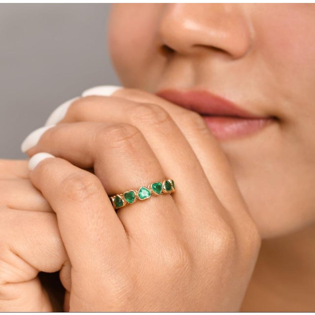 Pink Natural 2.05 cts pink sapphire & 0.53 cts diamond vintage ring in 18k gold For Sale - Image 8 of 18