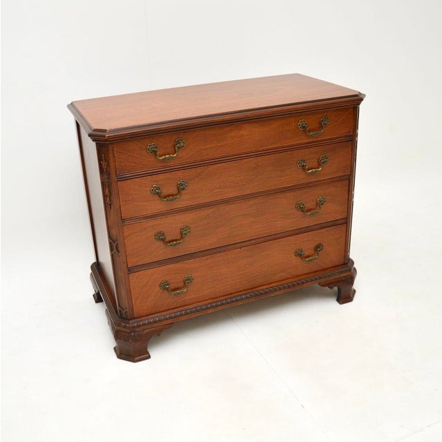 Antique Georgian Chest of Drawers from Drexel, 1950s For Sale - Image 10 of 10