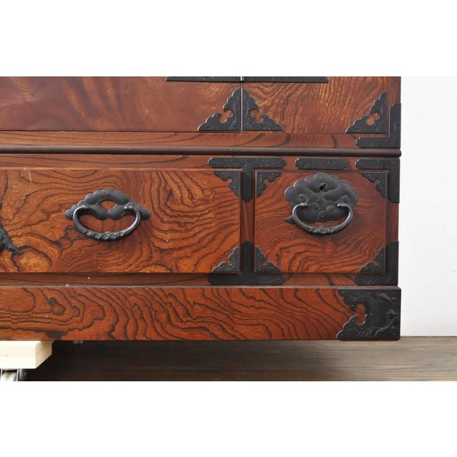 Storage Shelf Made by Iwayado Tansu Japanese Antique Furniture 1100s Origin For Sale - Image 13 of 18