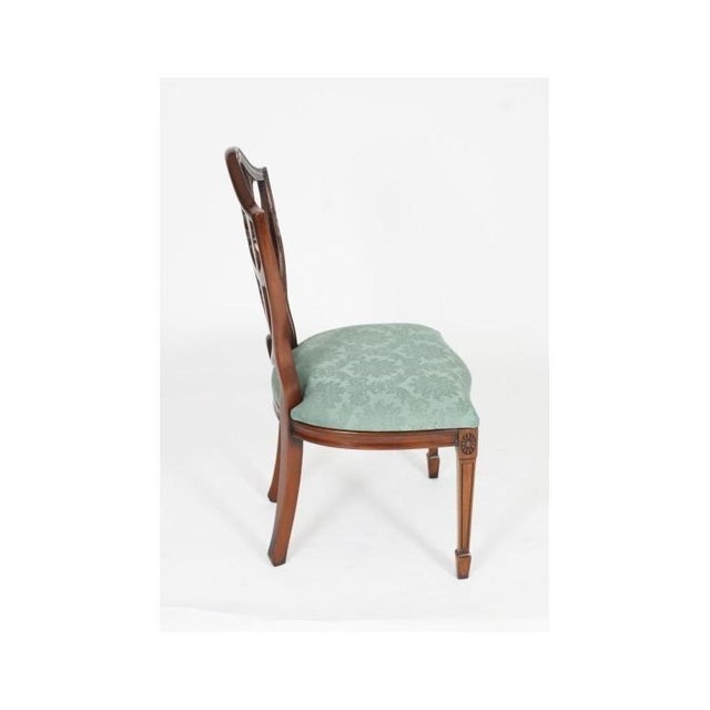 Vintage Flame Mahogany Dining Table and Shield Back Chairs, Set of 11 For Sale - Image 14 of 18