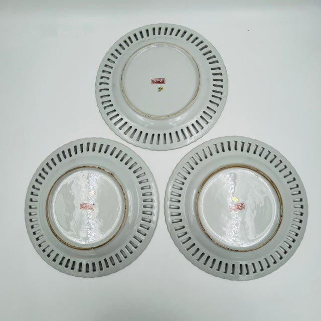 Vintage Reticulated Floral Plates With Green and Gold Trim - Set of 3 For Sale - Image 17 of 18