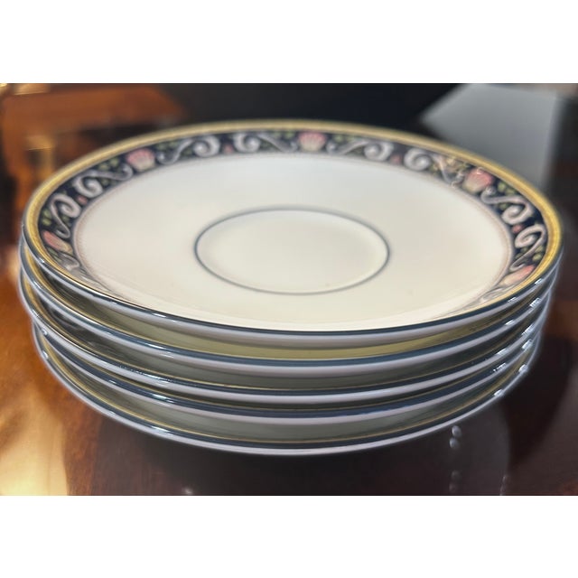 1950s Wedgwood Bone China Runnymede W4472 Saucers- Set of 5 For Sale In Charlotte - Image 6 of 7