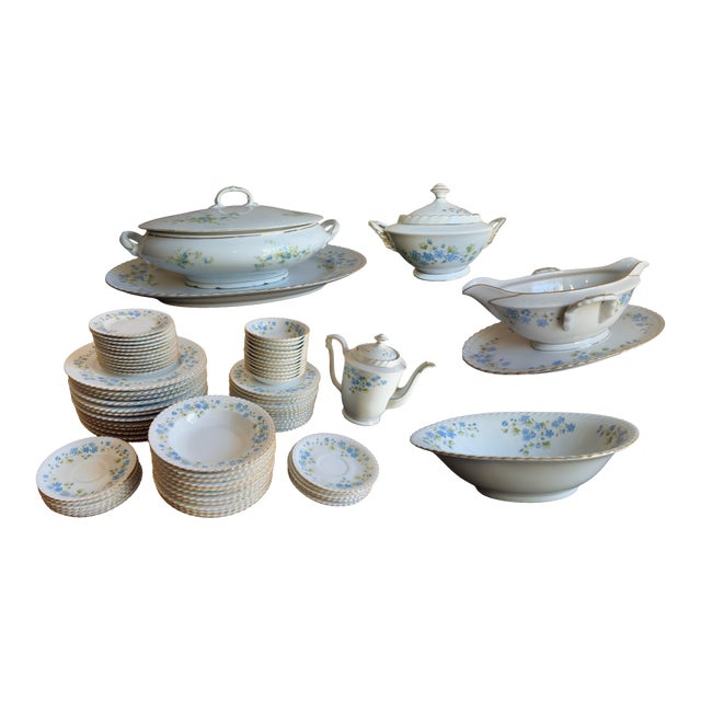 Mid-20th Century K&a Krautheim Selb Bavaria Porcelain Dinner Service for 12 – Cellini Line, Sonnet Pattern, 1940s For Sale