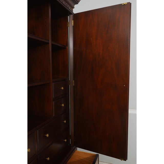 1990s Henkel Harris Mahogany Tall Wardrobe Chifferobe Armoire For Sale - Image 5 of 18