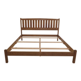 1990s Arts and Crafts Stickley King Size Mission Oak Slat Back Bedframe For Sale