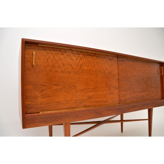 Vintage Sideboard attributed to Robert Heritage for Heals, 1950s For Sale - Image 9 of 13